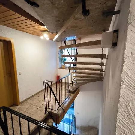 Guest house Im Charme Der 90er Trier