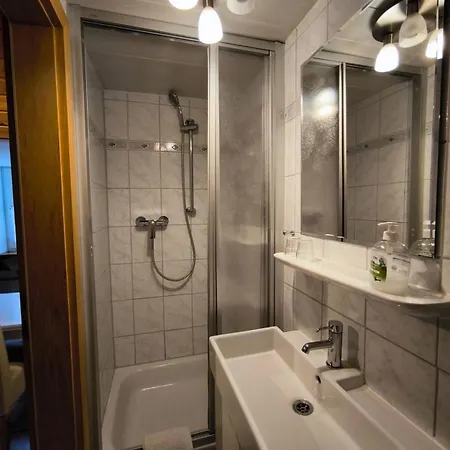 Im Charme Der 90er Guest house *