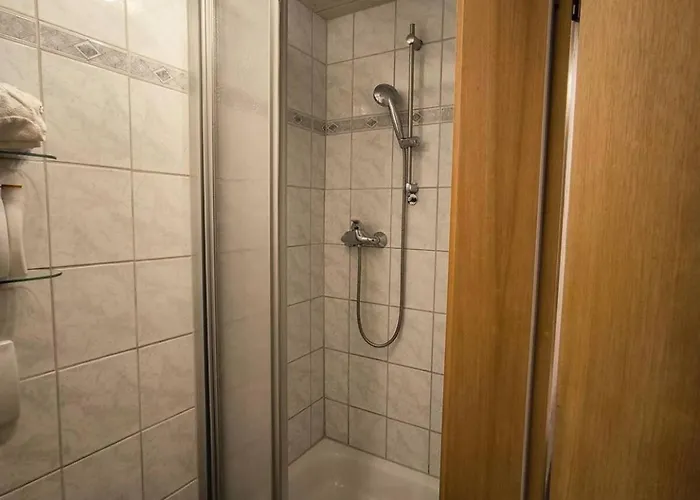 Pensión Im Charme Der 90er Tréveris